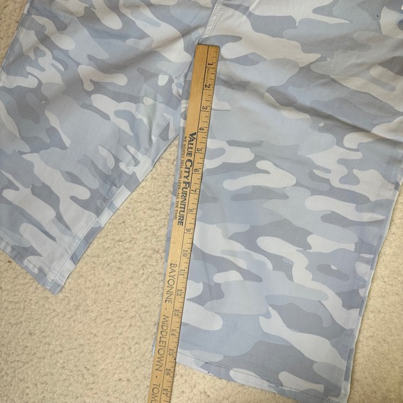 Democracy Absolution Camo Bermuda Shorts Womens 14 Blue Grey Stretch BH810Q8X2 - Picture 8 of 15
